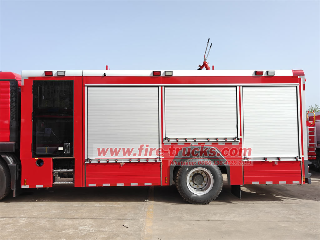 HOWO heavy duty fire engine