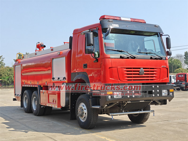 HOWO 6×6 off-road water tender for sale
