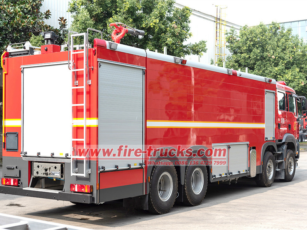 HOWO dry powder firefighting truck