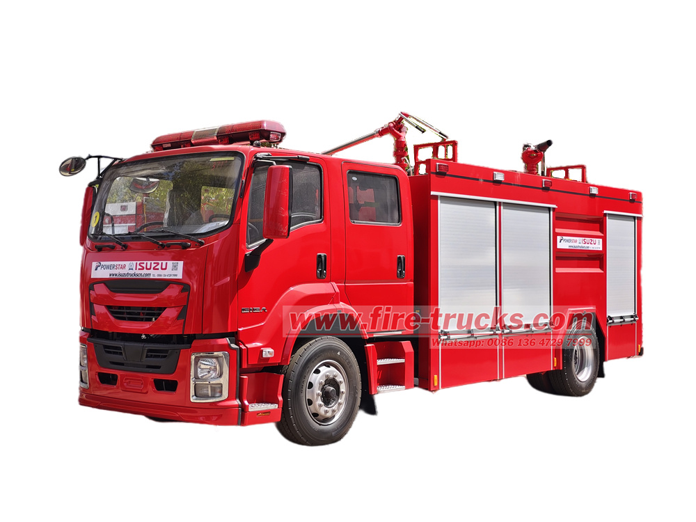 Isuzu FTR GIGA dry powder fire fighting truck