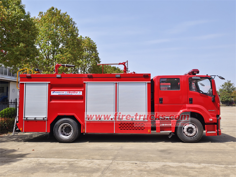Isuzu FTR 6cbm dry powder chemical fire engine