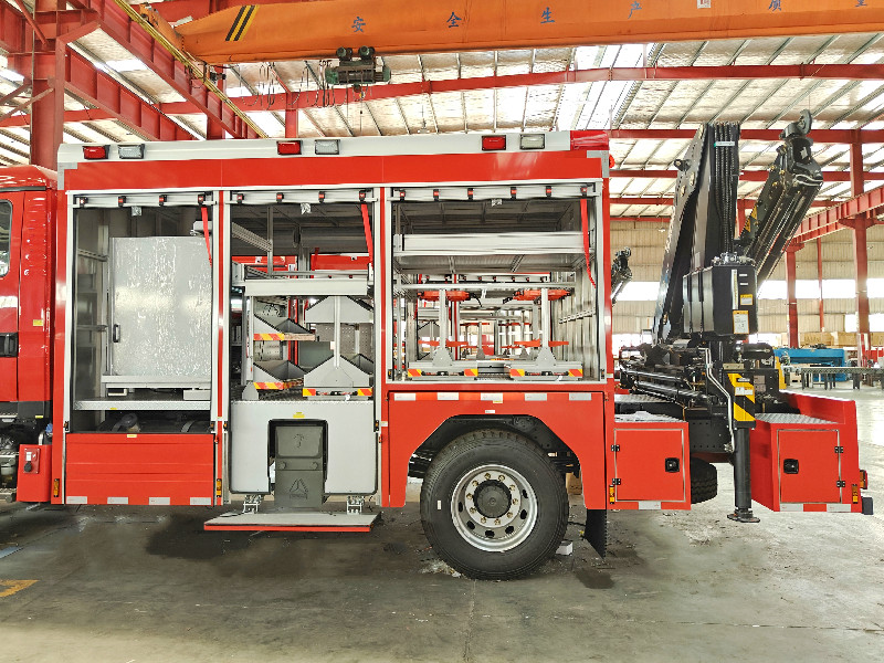 SINOTRUK HOWO emergency rescue fire truck SINOTRUK HOWO emergency rescue fire truck