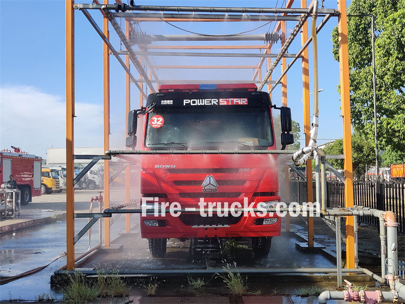 HOWO fire engine for waterproof testing