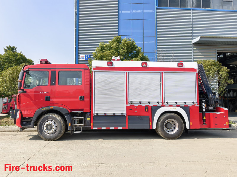 Senegal HOWO Rescue fire vehicle
