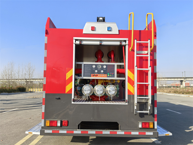 CB10/140 fire pump