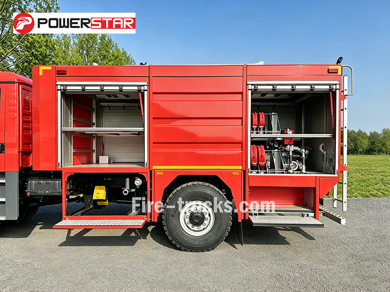 Foam fire fighting vehicle firefighting equipment Foam fire fighting vehicle firefighting equipment
