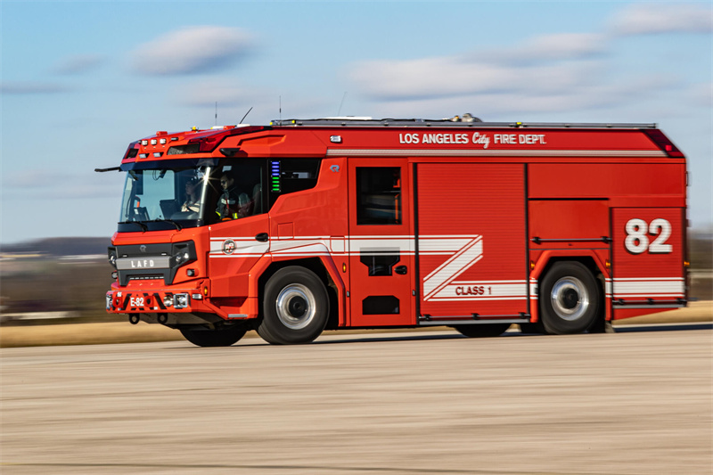 Quelles sont les tendances futures des camions de pompiers électriques au cours de la prochaine décennie ?